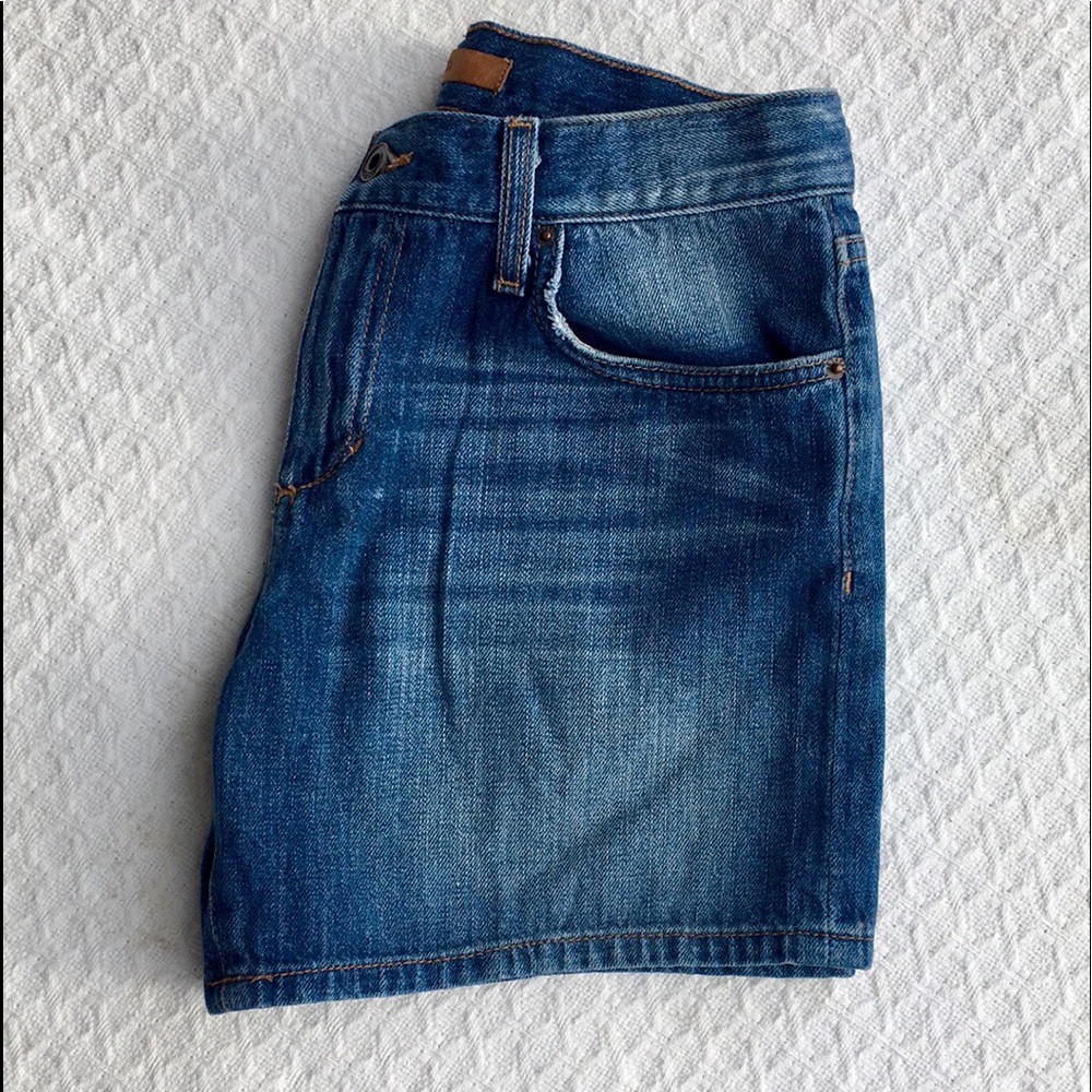 JOE’S DENIM JEAN SHORTS SLIGHTLY DISTRESSED - Picture 14 of 15
